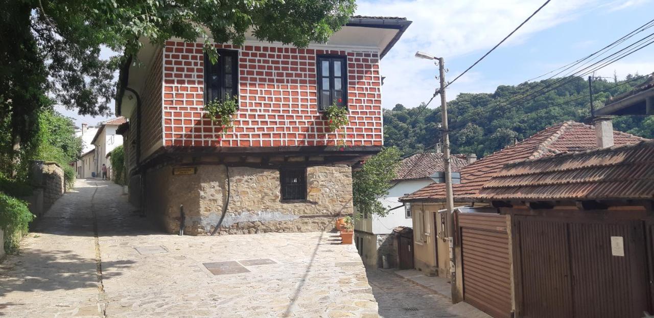 The Red Konak Villa Veliko Tarnovo Eksteriør billede