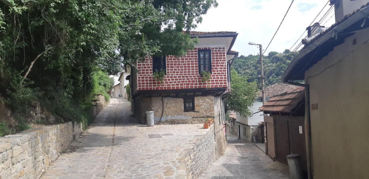 The Red Konak Villa Veliko Tarnovo Eksteriør billede